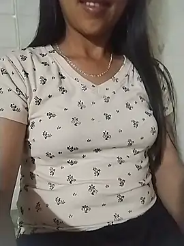 Chatroom XXX en direct de Helen-nn