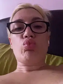 Show de SexyTs888 na webcam