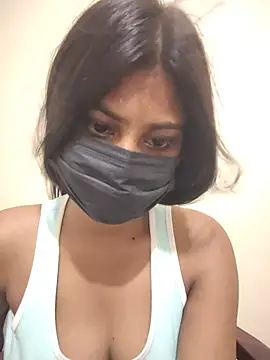 Chat XXX en directo de RAGNI-Love