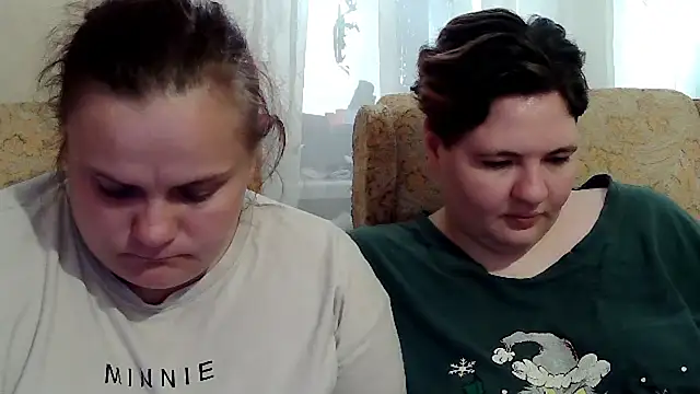 Czat XXX na żywo – MilaXHelen