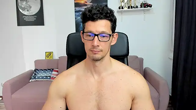 BrutusK08 Chat XXX in diretta
