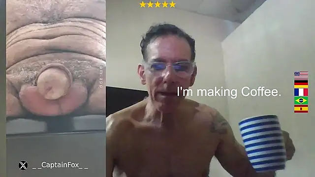 CaptainFox Live XXX-chat