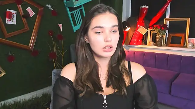 Chat XXX en directo de KristinaFairfax