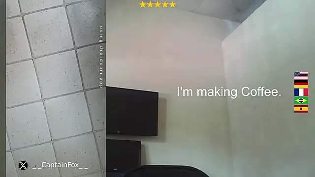 CaptainFox Adlı Modelin Canlı XXX Sohbeti