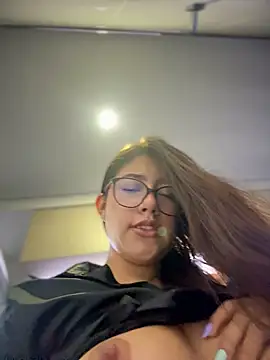 Saracalderon 라이브 XXX 채팅