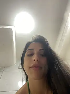 دردشة sweetwanda الجنسية المباشرة