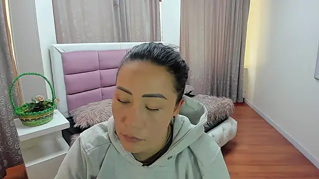 دردشة gaby_trent الجنسية المباشرة