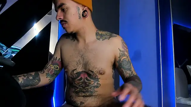 عرض كام kaletattoo