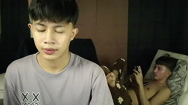 Urloverhardcock Chat XXX live