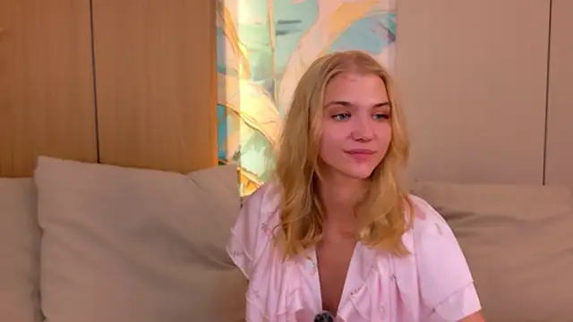 4example_Chloe – Live XXX-chat