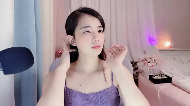 amy-6668's Live XXX Chat