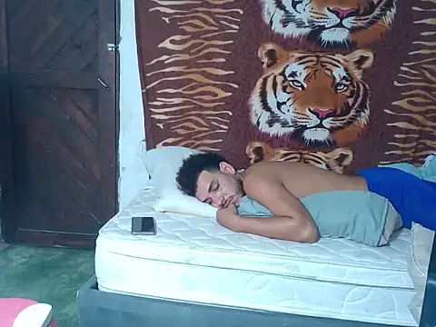 maicktentacionxxx webcam show