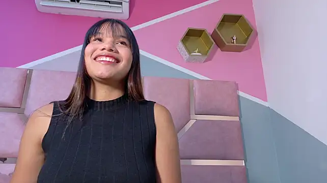 AngelineJolie – Live XXX-chat