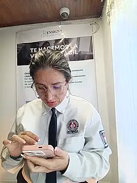 Valentina--1's Live XXX Chat