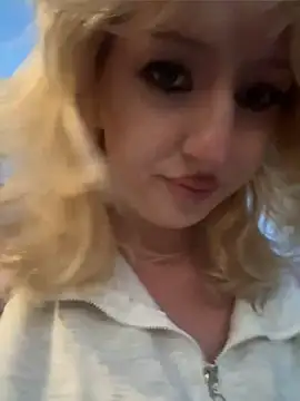RonnieKiss' Webcam Show