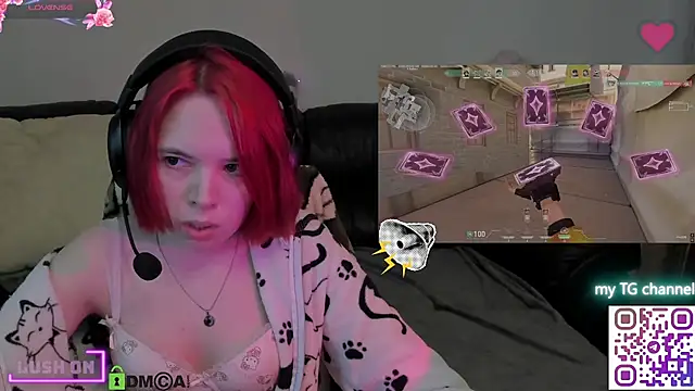 LinneaChan Webcam-Show