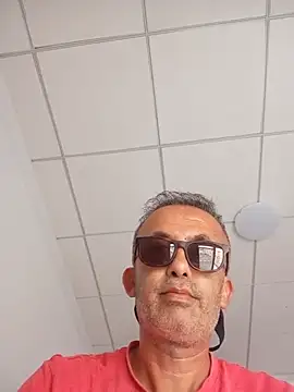 EmilioTaladdro Webcamshow