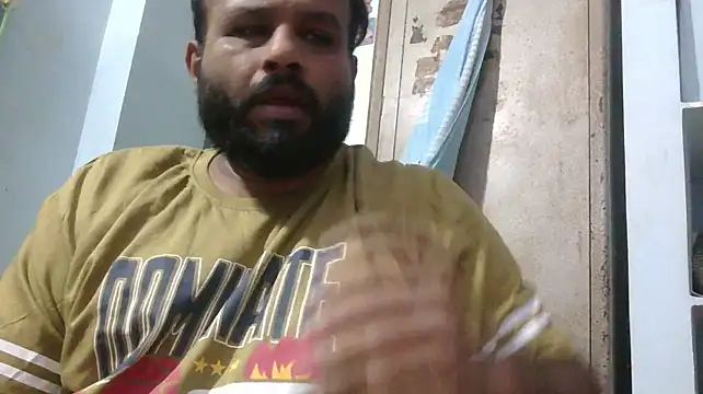 sura11311 Show Webcam