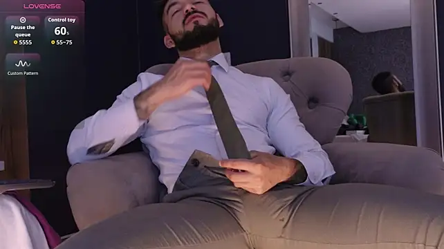 Chat XXX ao vivo de MarkWalker__