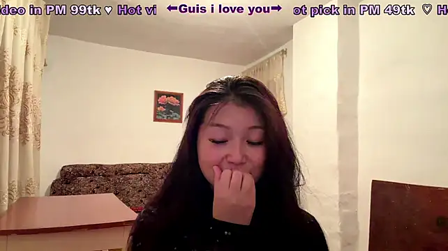 Milkyhope's Live XXX Chat