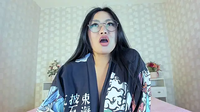 Chatroom XXX en direct de NatsumiHun