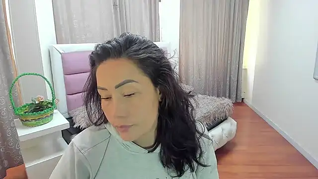 gaby_trent's Live XXX Chat
