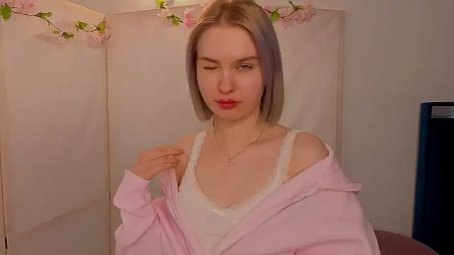 Онлайн чат XXX EulaZolla