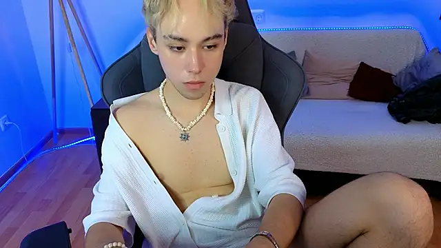 Yan_Cat 在線直播表演