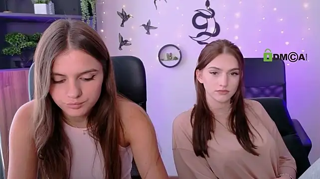 lisa_dark_ Chat XXX in diretta