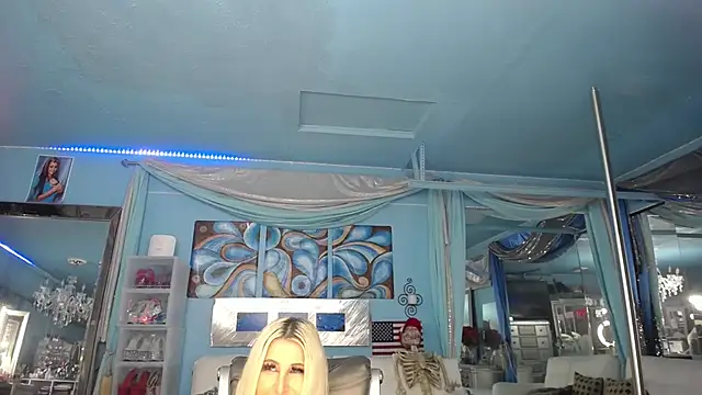 ADRIANNA_FOX: вебкам-шоу