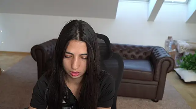 Anetta_kissのウェブカメラショー