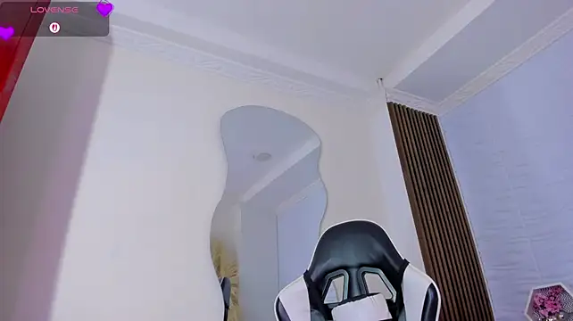 צ'אט XXX בשידור חי של ScarletEvanss_