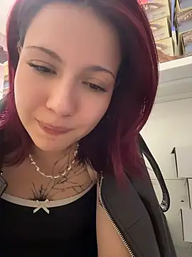 Lilly__Kiss Webcam-Show