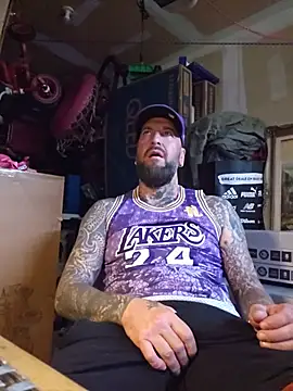 Chat +18 de Beardedtattood ao vivo