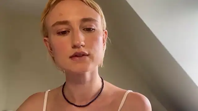 Živý XXX chat M_Mystique