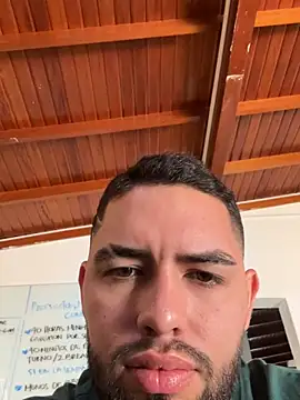 matteosantos Chat XXX in diretta