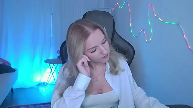 XXX chat uživo modela ViolaMore