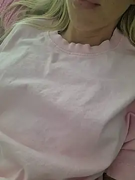 Luna_Veil Live XXX-chat