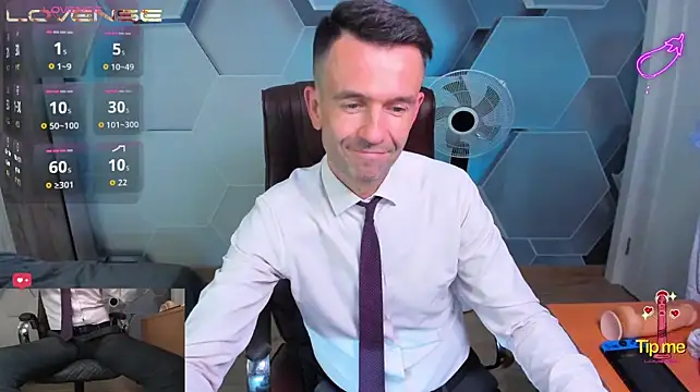 Chat +18 de SteveTiger ao vivo