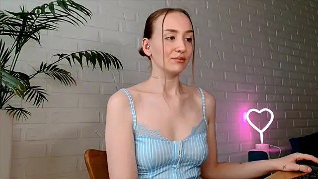 Онлайн чат XXX WhitePrincessLuna