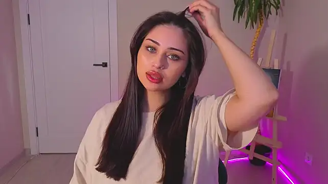 Sofia_Plump: вебкам-шоу