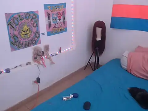 Show de miawzaszha98 na webcam