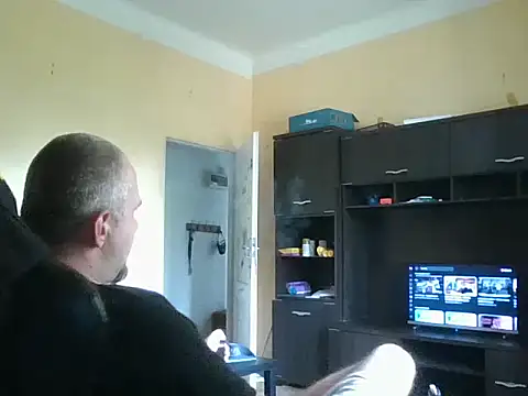 MrWhitePL Live XXX-chat