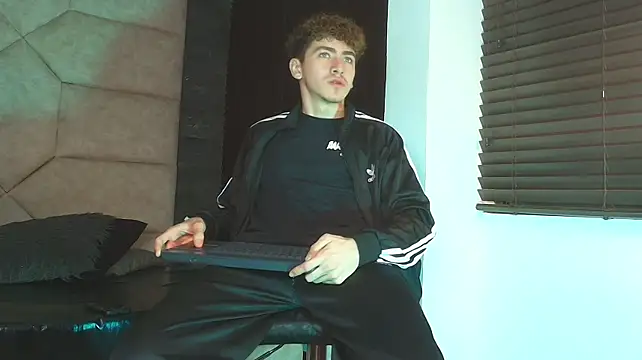 عرض كام Tyler_Mcrey