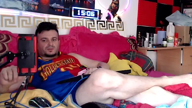 Hugec0ck007 Show Webcam