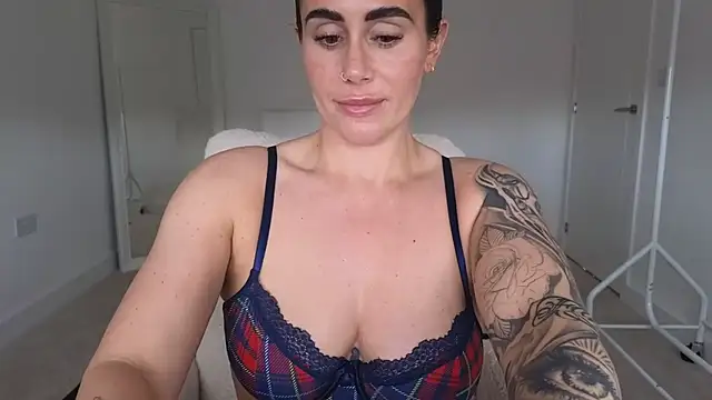 LibbyLoveHeartx Live XXX-Chat