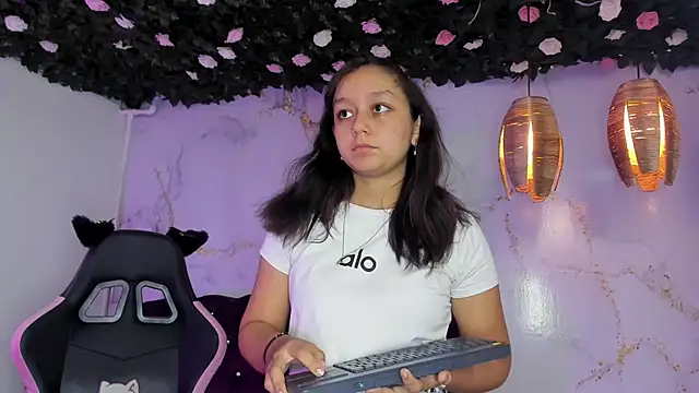 katy_sweet19 – Naživo XXX chat