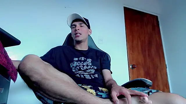 Yankees_xxx Show in webcam