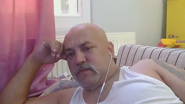 husoizmir 即時 XXX 聊天