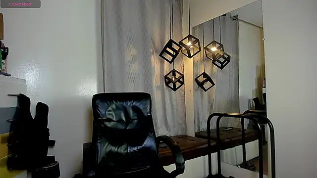 Chat +18 de shelby_col ao vivo